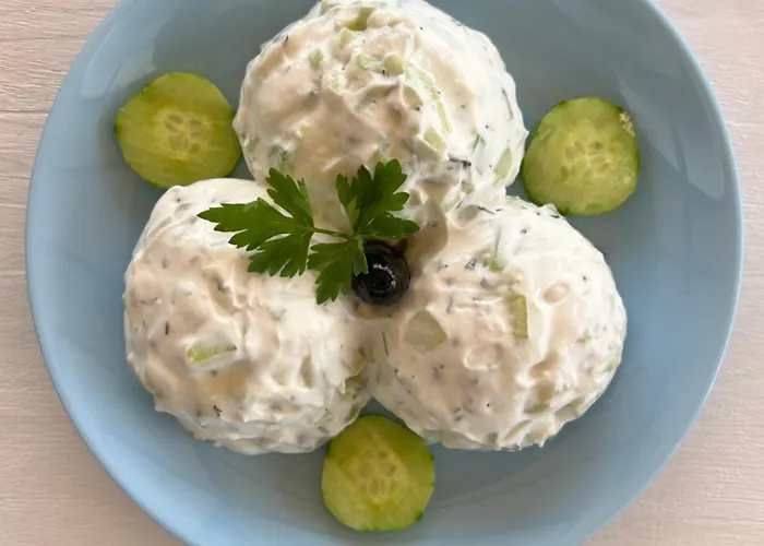 манастирчето-книжовник Jaktstuga Chaskovo